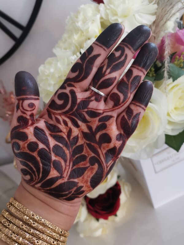 Organic henna
